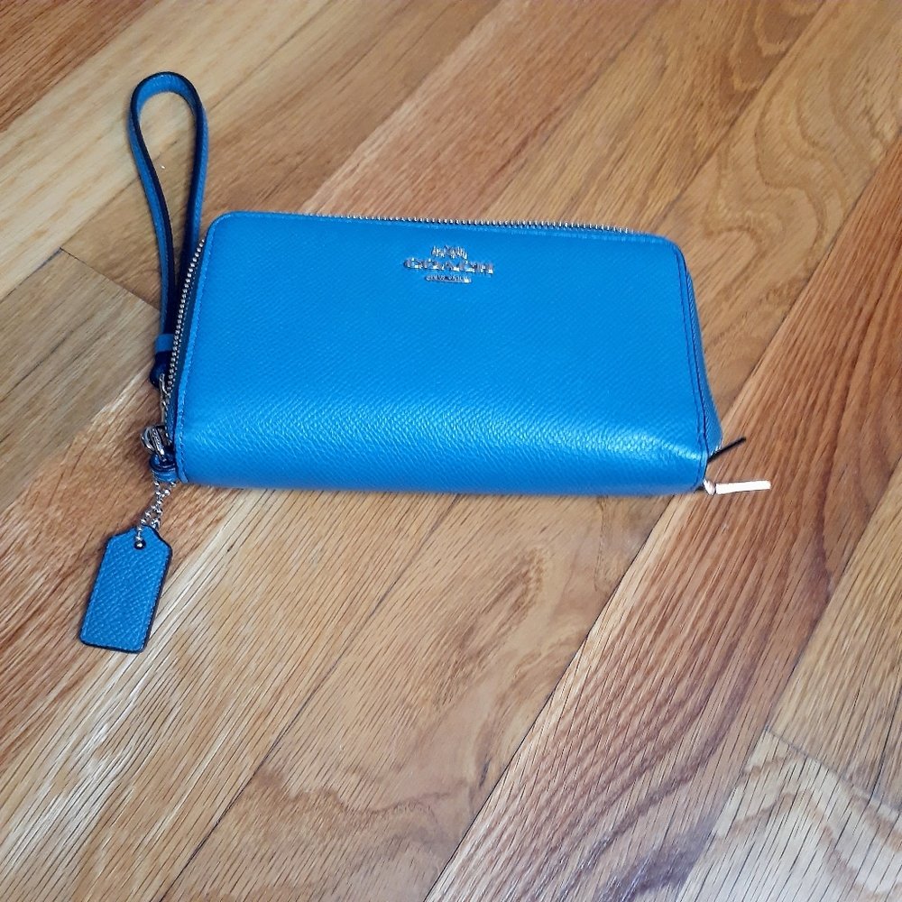 Coach Dempsey Wristlet Zip Around Wallet Os Teal Blue Coach - Picture 1 of 5